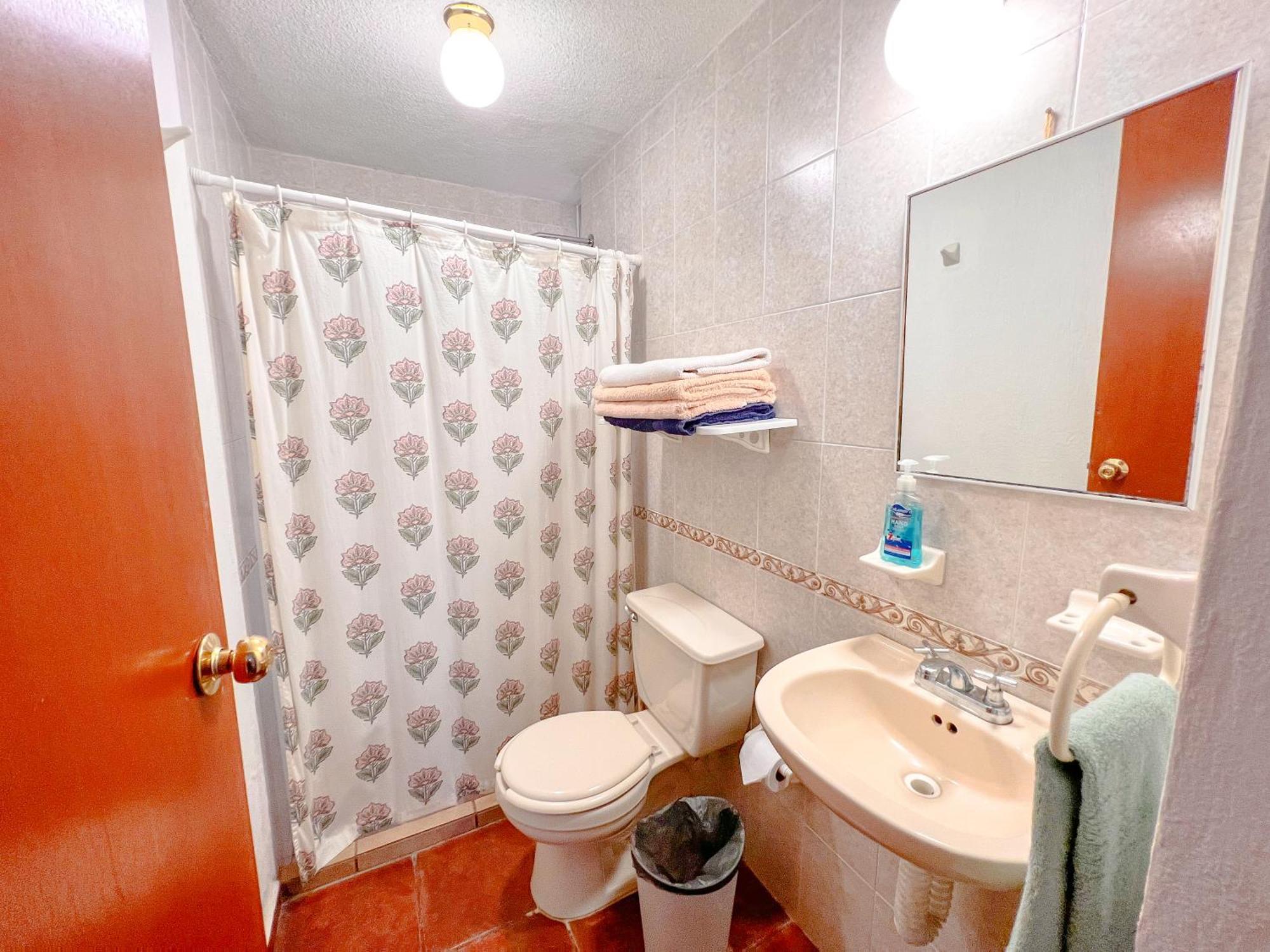 Colorful Family Condo With Terrace And Free Parking Guanajuato Zewnętrze zdjęcie